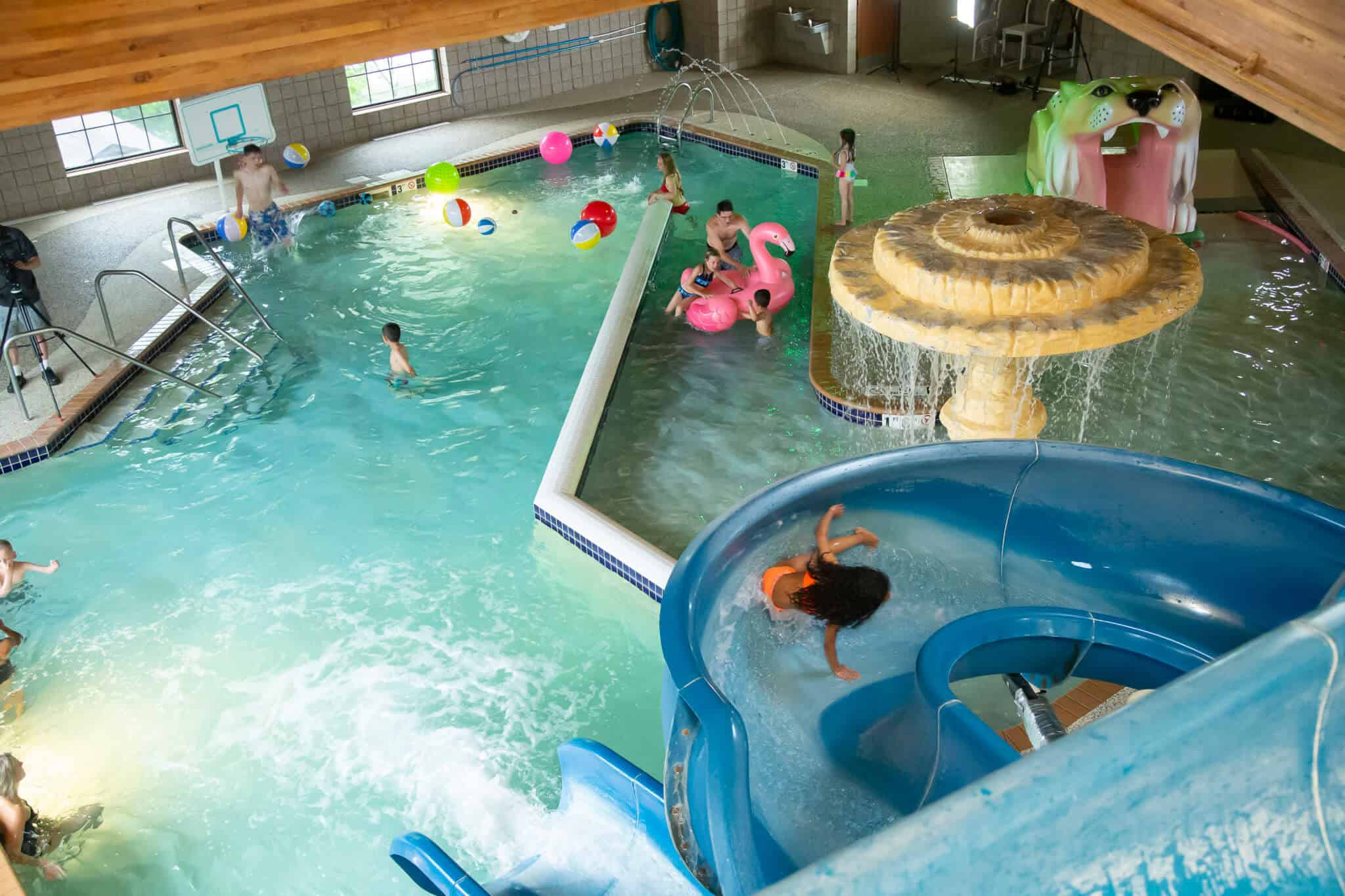 Hotel Glenwood Springs | Colorado Family Hotel with Water Park